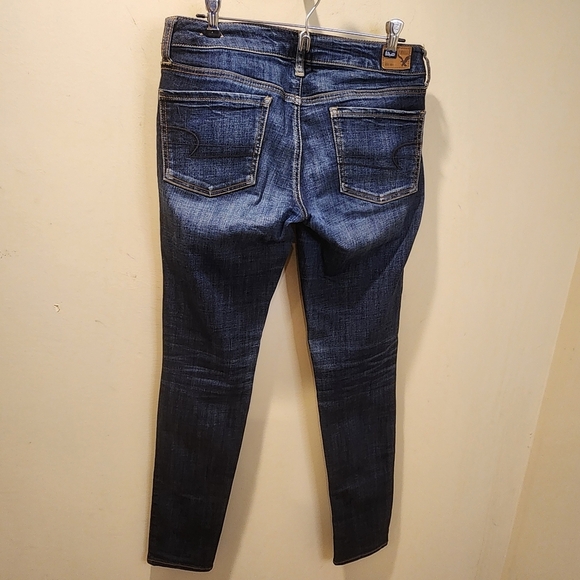 American Eagle Outfitters Women's washed blue skinny Jeans size 6 - Picture 8 of 10